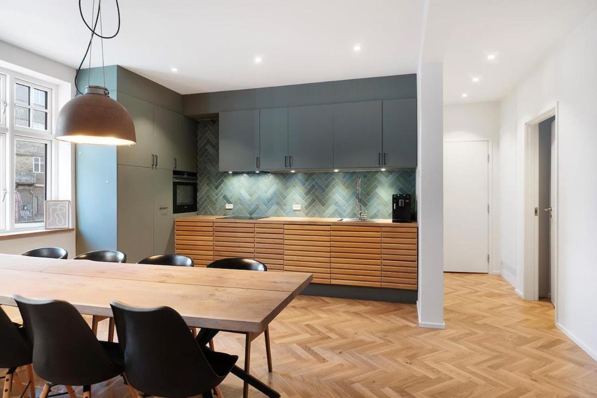 Lejlighed Luxurious 143 Sqm In *
